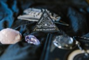 十二星座学业吉日，处女考试前夜拜孔子有用？