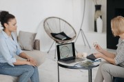 金星逆行的神秘力量，解锁分手季的星座运势密码