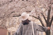 Z世代引领的第三文化混搭术时尚风潮
