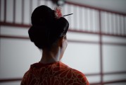 新中式时尚，东方美学的复兴与演绎