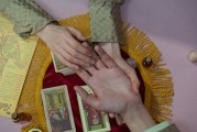 金牛处女婚姻，钱和细节哪个先崩？
