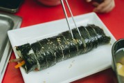 探索健康养生之道，避开禁忌部位，安全进行经络拍打