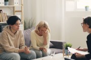 慕强心理背后的深层动因解析