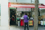 水城巷弄中的意外之旅，威尼斯运河的迷路故事