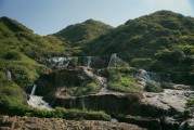 光与彩釉的波斯幻境，探索伊朗设拉子粉红清真寺