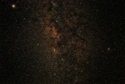 星巴克成社恐避难所，孤独与自我探索的新空间