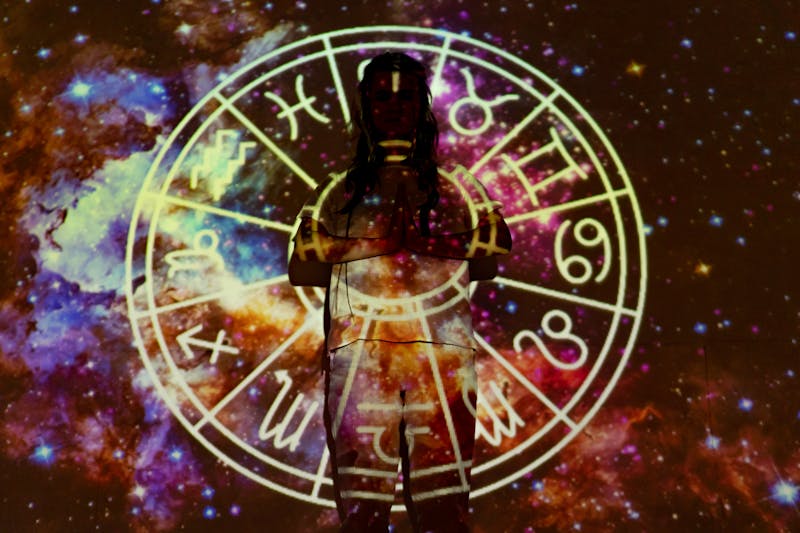 探索无性恋情感需求与星座运势的平衡之道