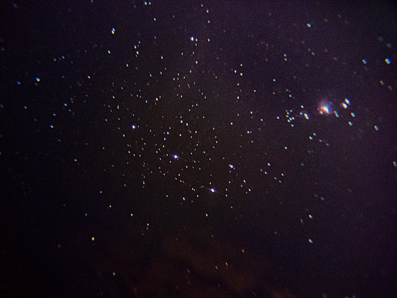 星座与黑化，探索小说人物命运与星座运势的奇妙交织