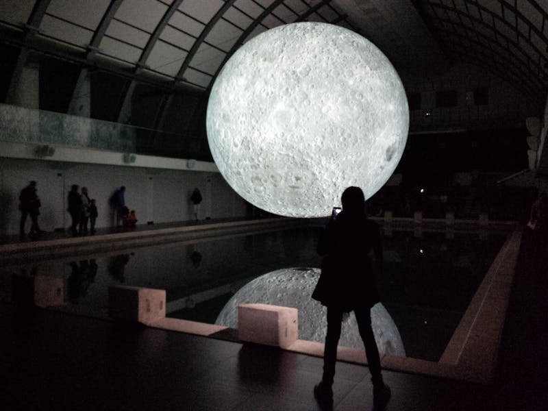 宇宙奥秘与人生指引，量子纠缠与星座运势的奇妙交汇