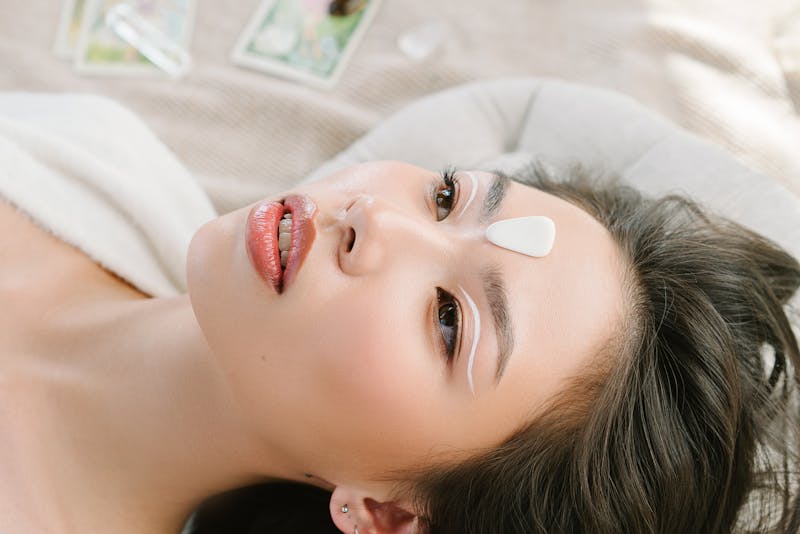 玄学博主背后的焦虑贩卖机，星座运势如何成为变现套路？